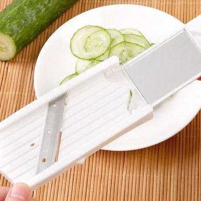 1pc Creative Kitchen Gadgets Manual Cutter Cucumber Slicer
